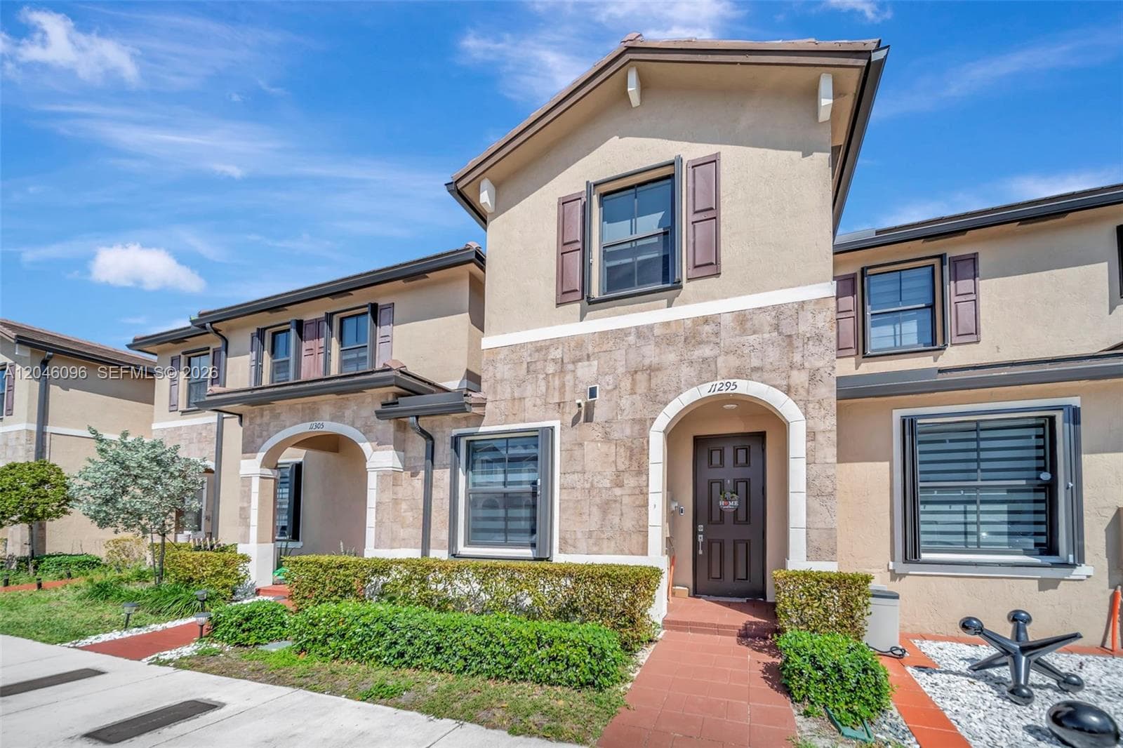 11295 W 34th Way, Hialeah, FL 33018