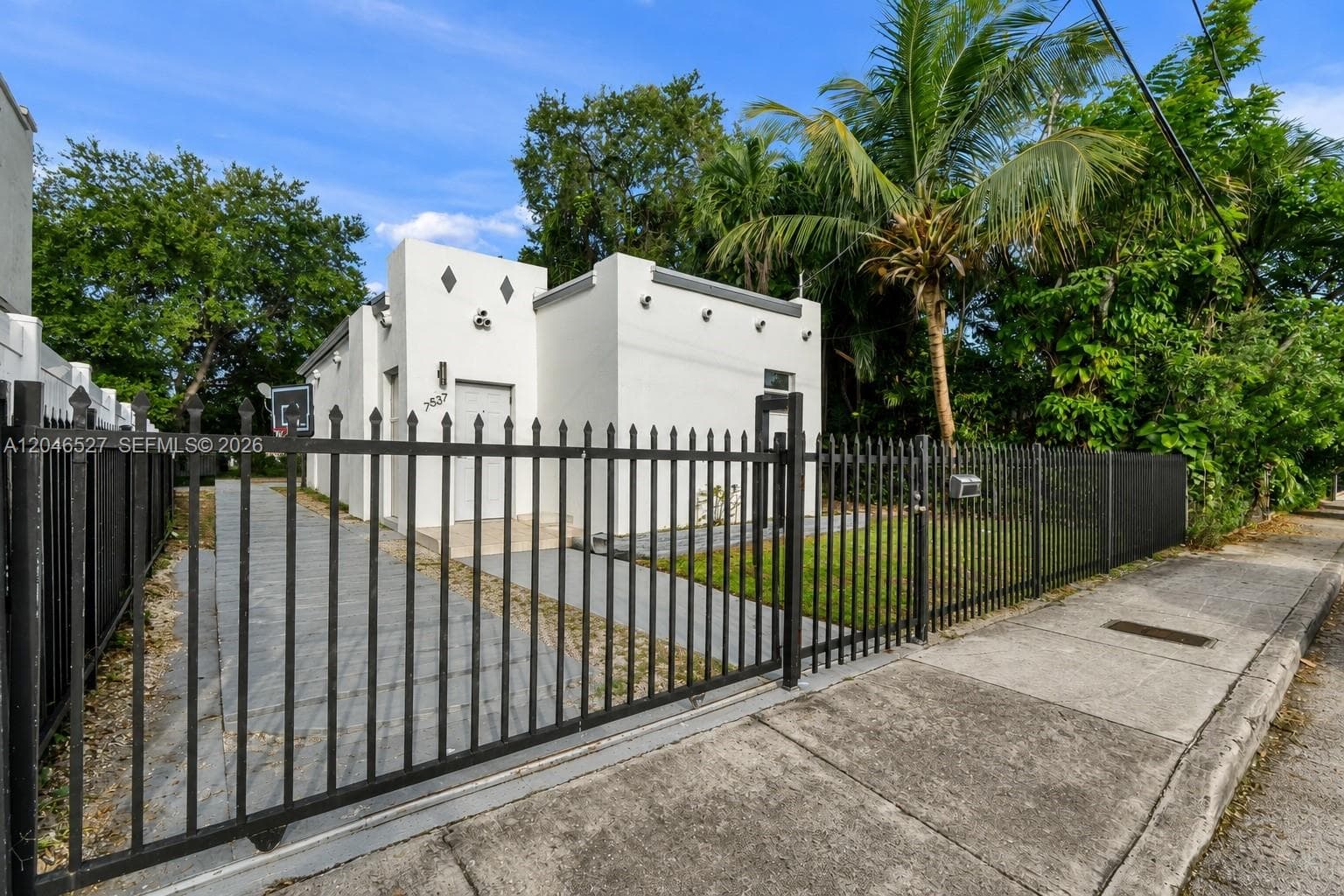 7537 NW 3rd Ave # 2, Miami, FL 33150