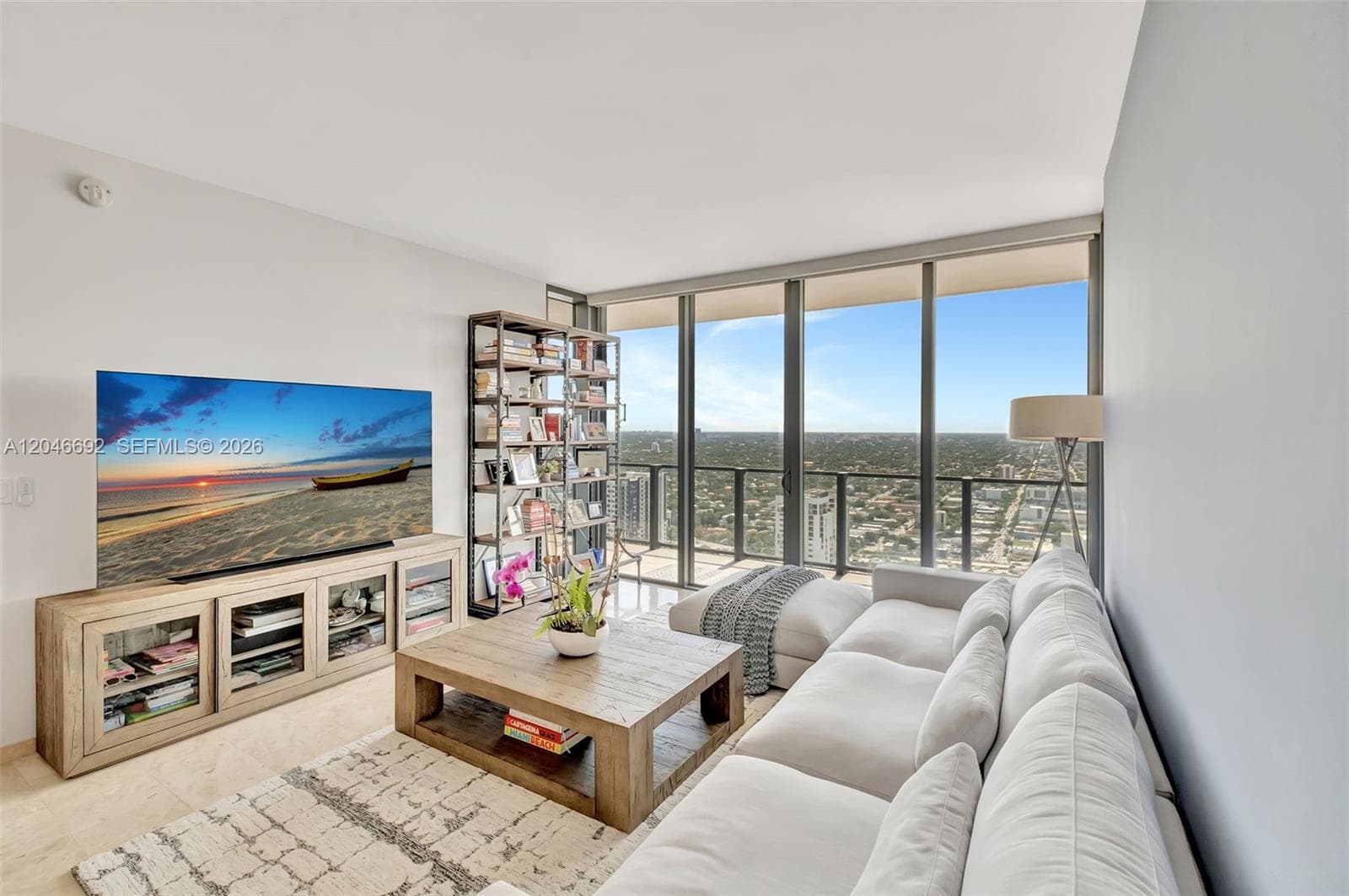 88 SW 7th St # 3604, Miami, FL 33130