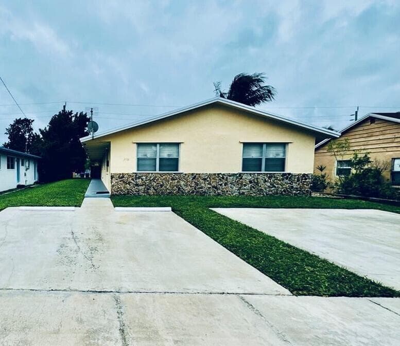 2314 Harding Street # A, Hollywood, FL 33020