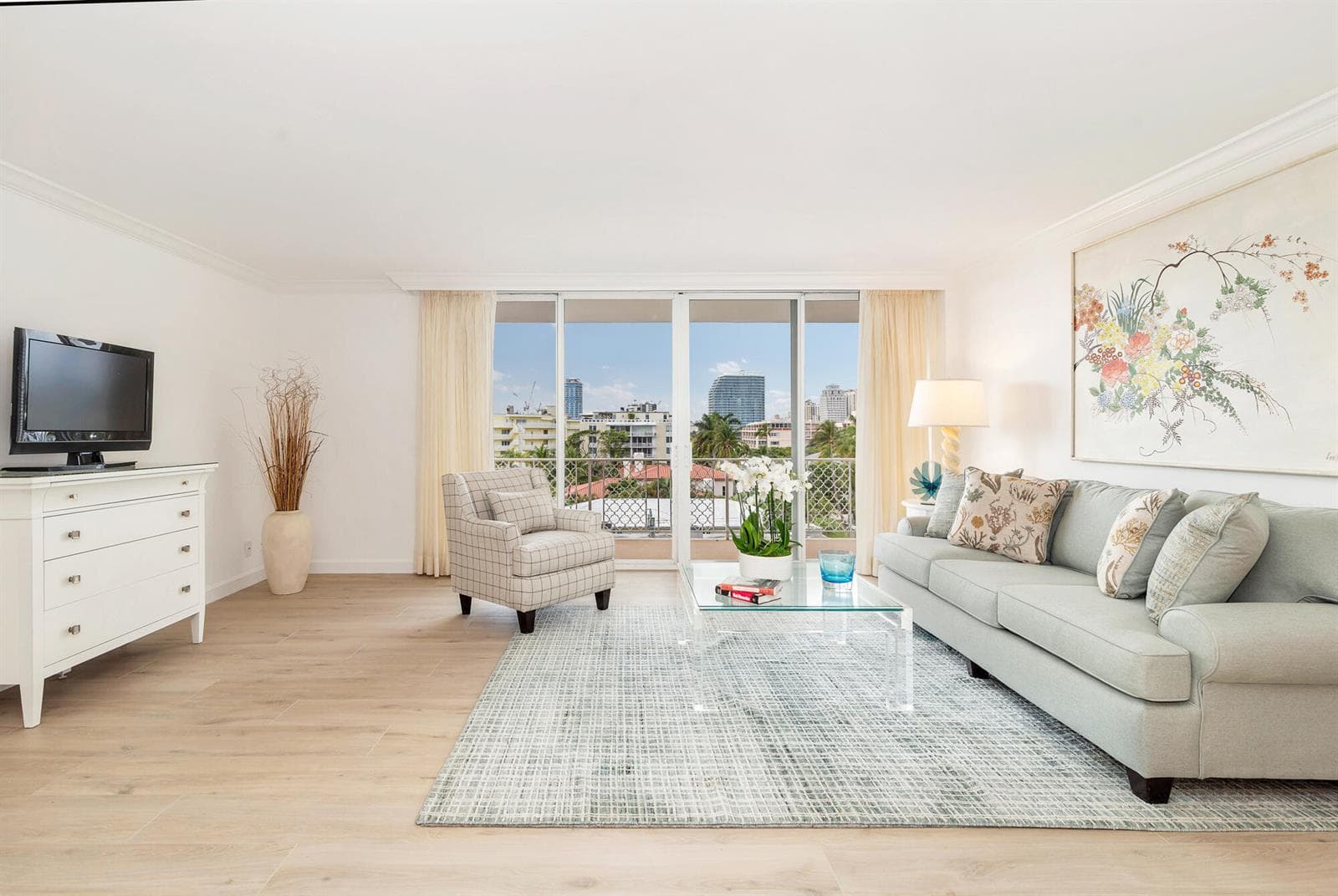 354 Chilean Avenue # 6c, Palm Beach, FL 33480