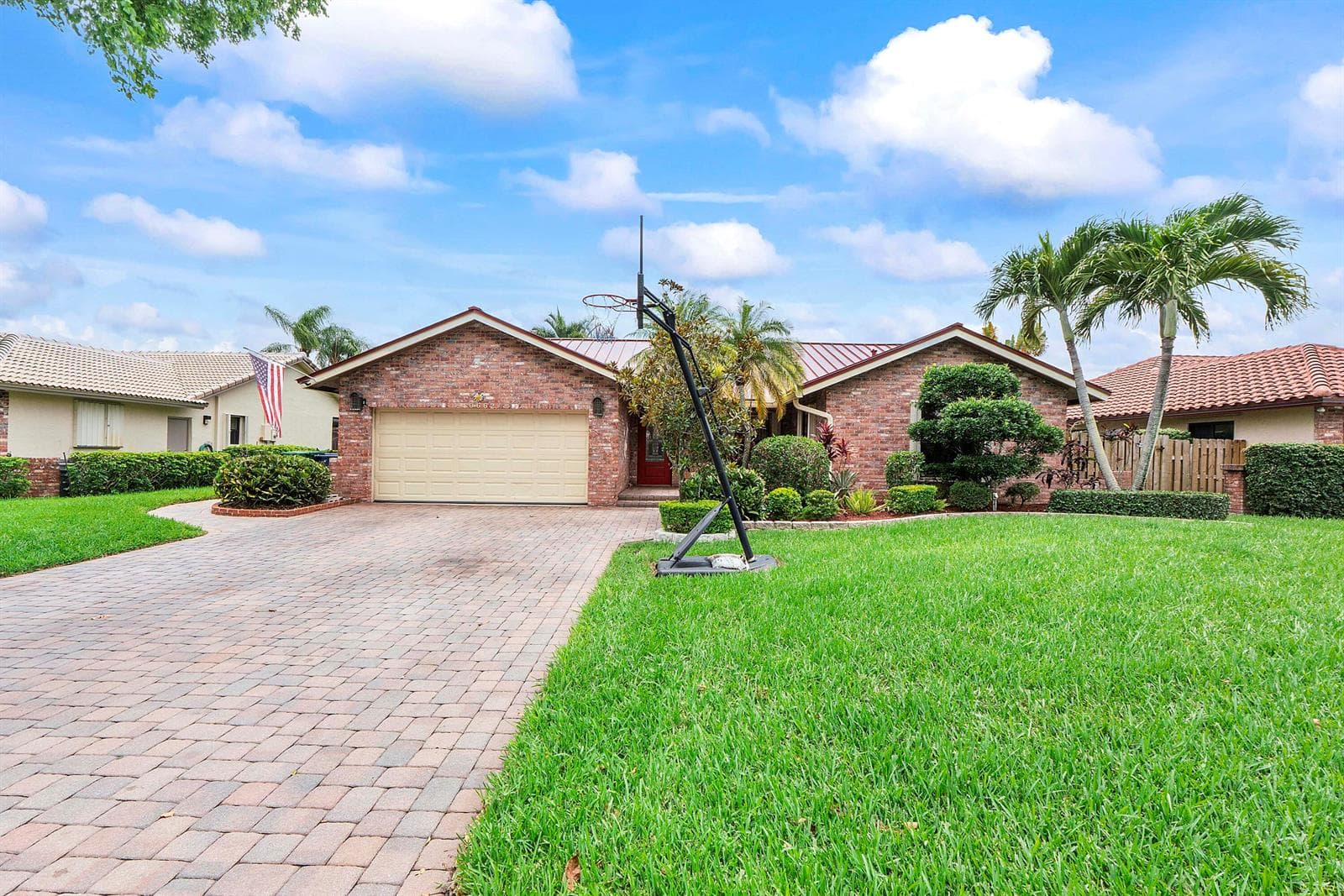 10662 NW 7th Place, Coral Springs, FL 33071