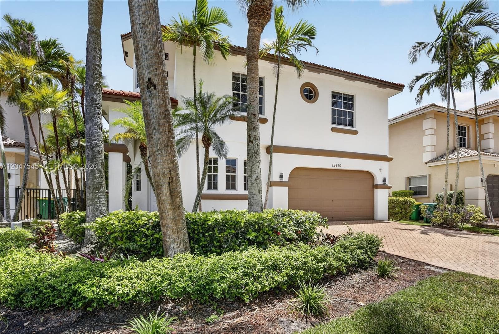 12410 SW 1st St, Plantation, FL 33325