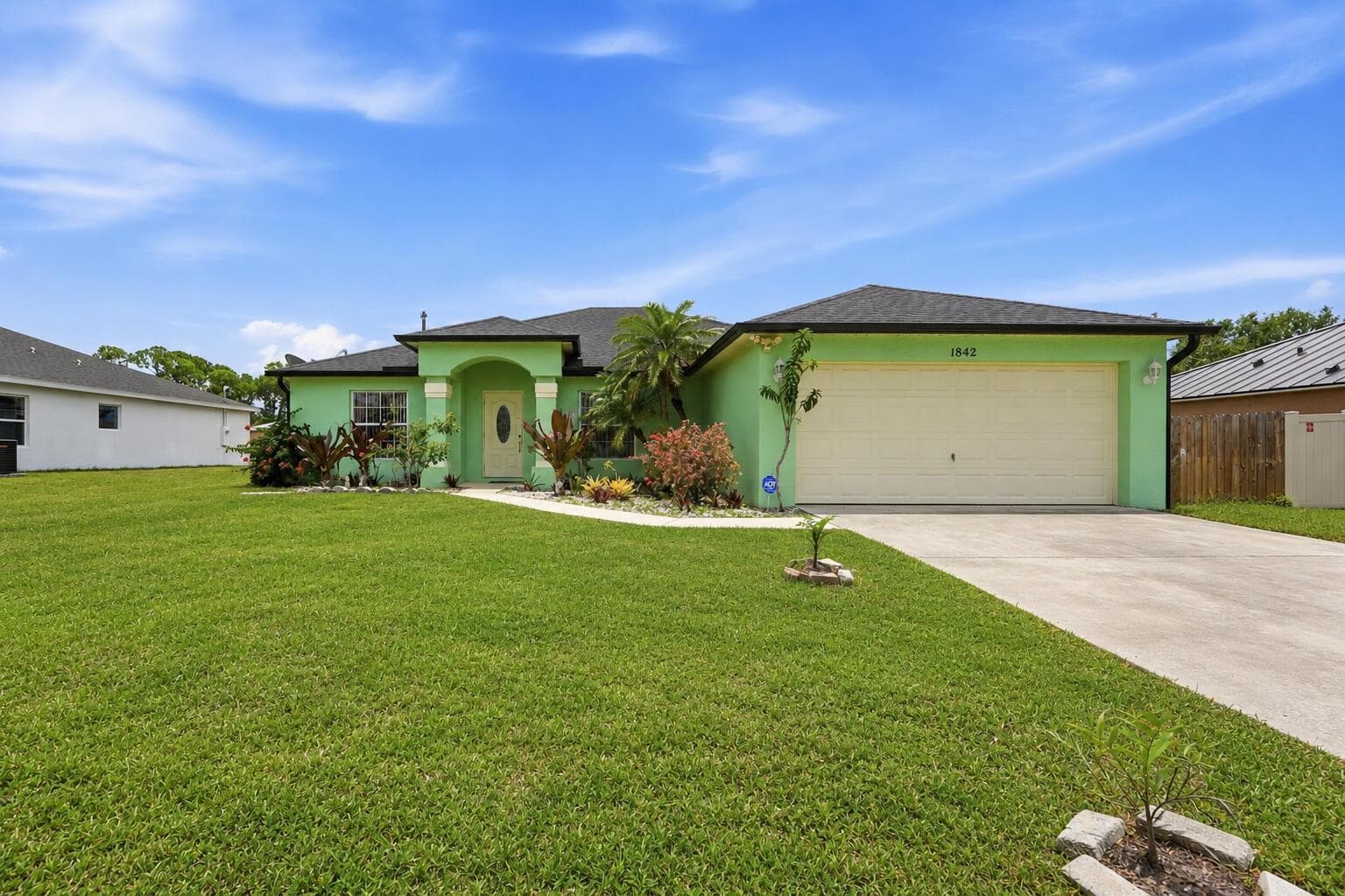 1842 SW Penrose Avenue, Port St. Lucie, FL 34953