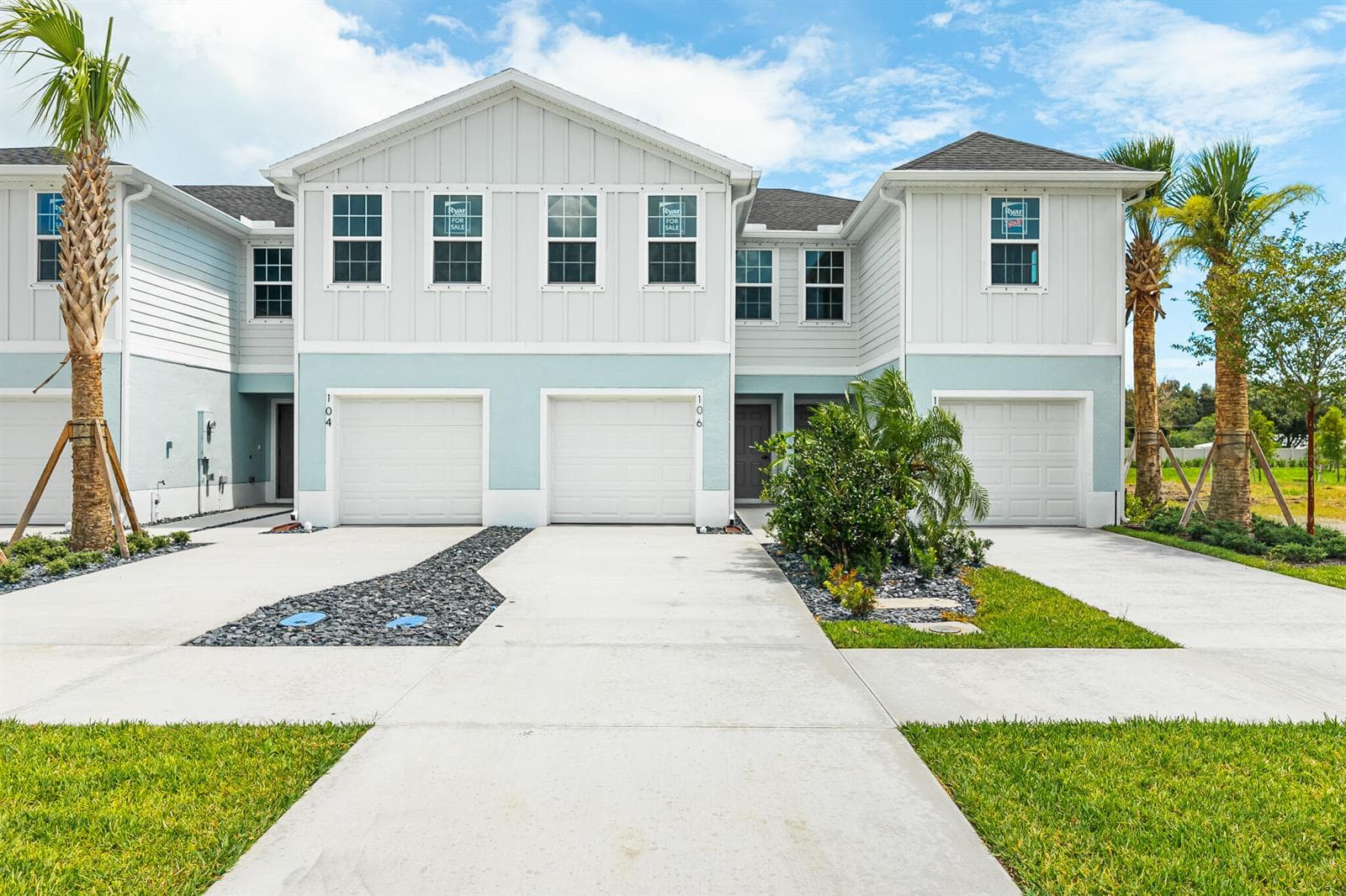 106 Savannah Lakes Boulevard, Fort Pierce, FL 34982