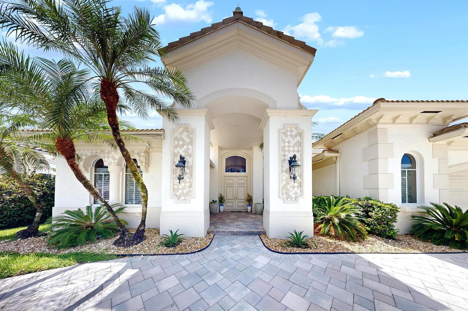 11065 Canary Island Court, Plantation, FL 33324