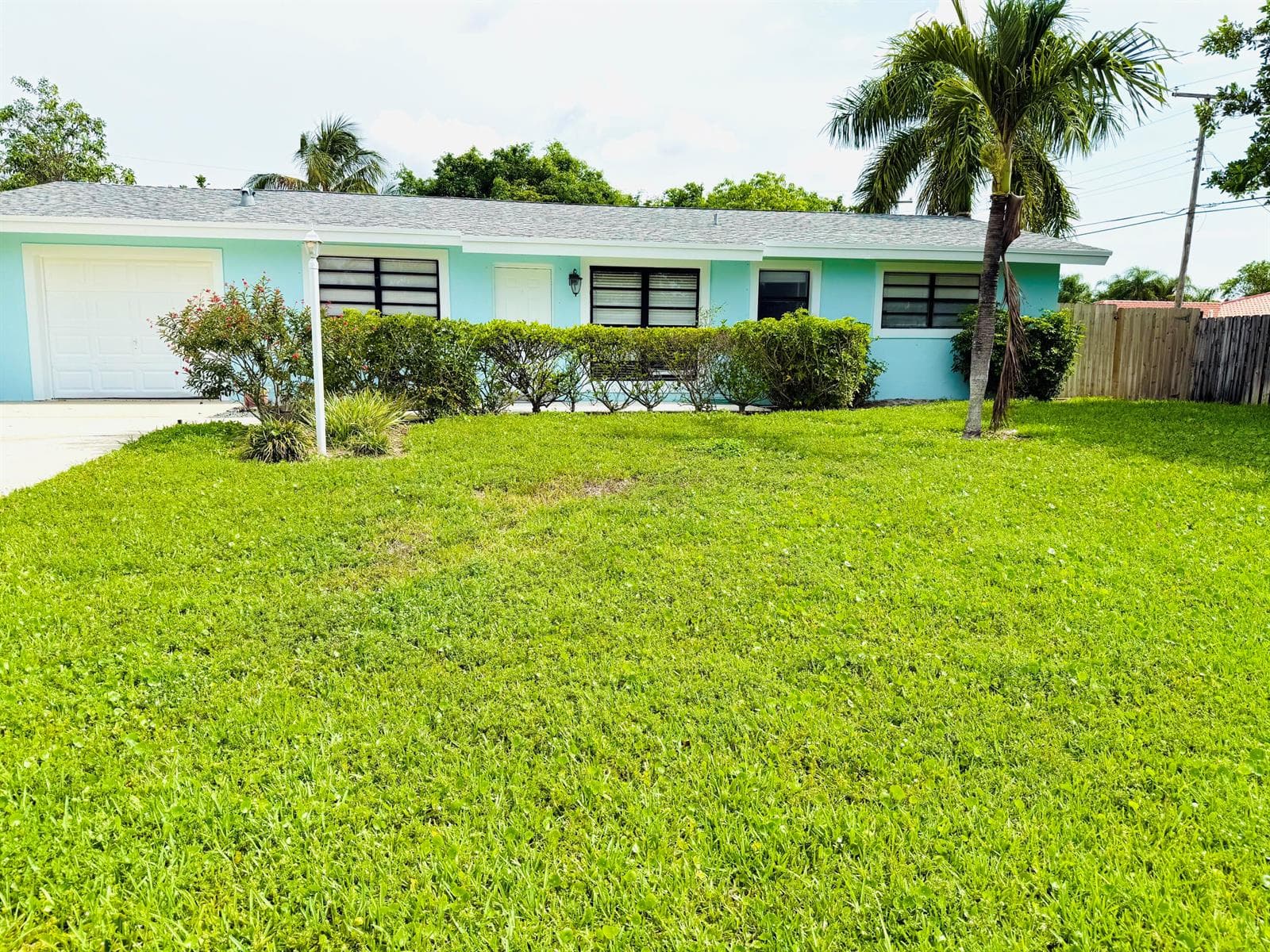 477 NE 35th Street, Boca Raton, FL 33431
