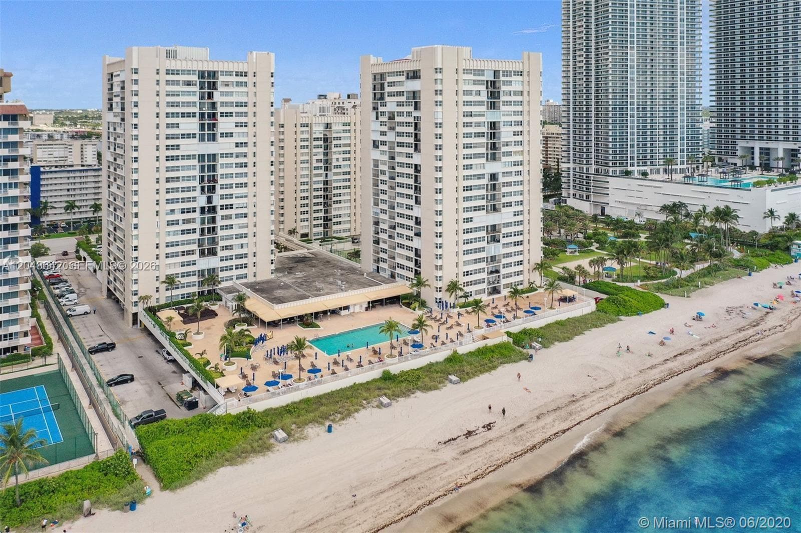 1904 S Ocean Dr # 1607, Hallandale Beach, FL 33009