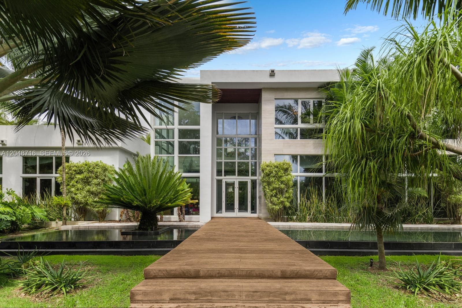 12900 SW 63rd Ave, Pinecrest, FL 33156