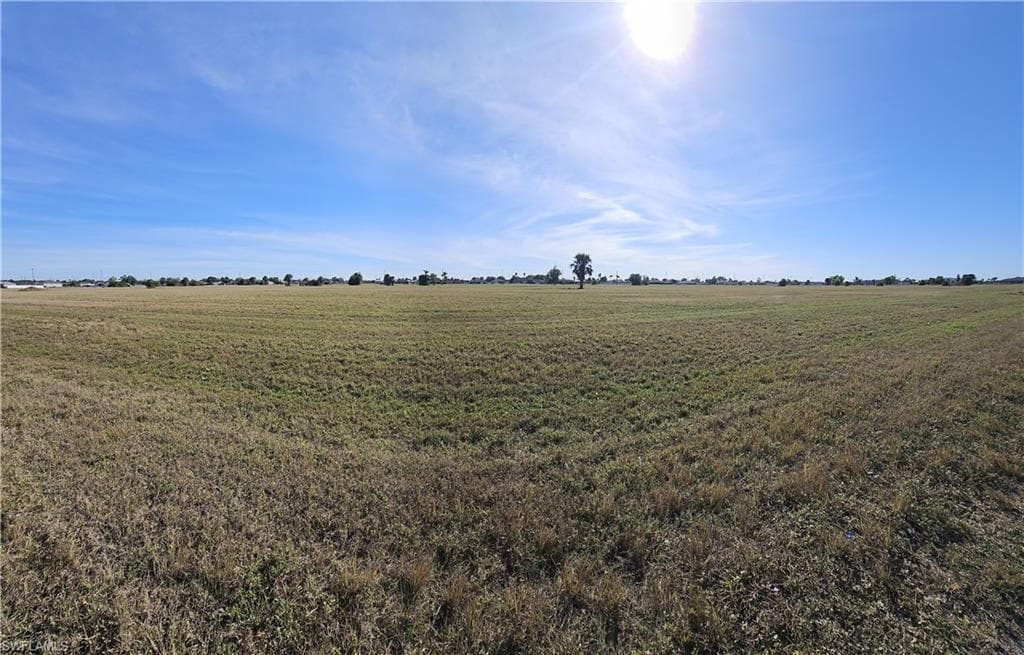 2016 NE 17th Terrace, Cape Coral, FL 33909