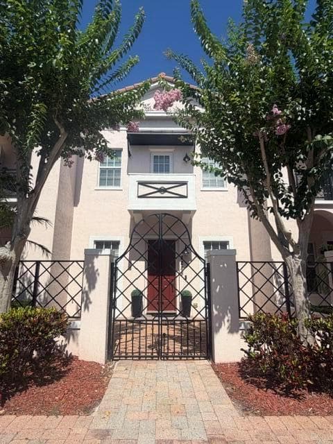 8288 NW 9th Avenue, Boca Raton, FL 33487