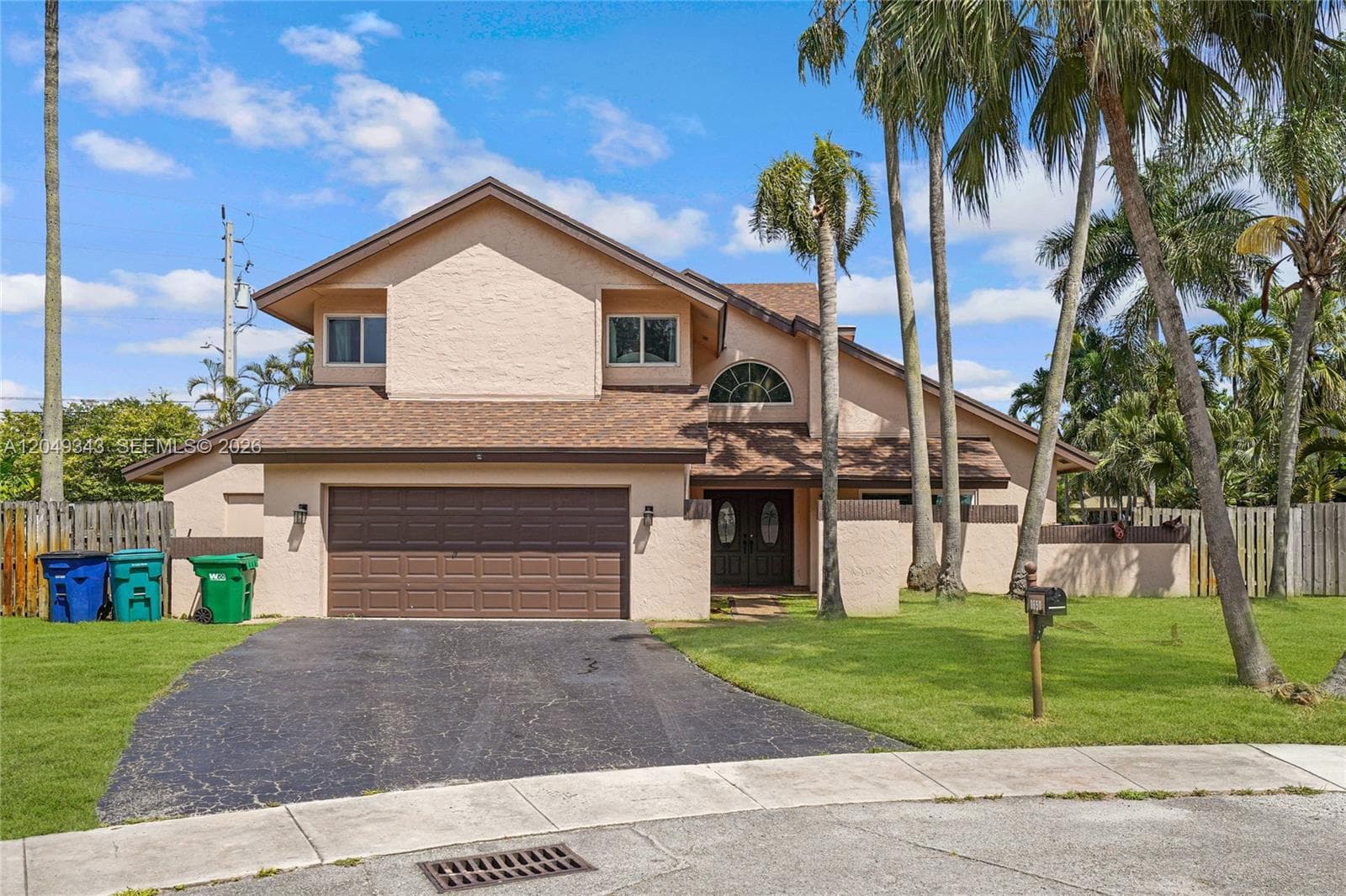 8650 SW 57th Ct, Cooper City, FL 33328