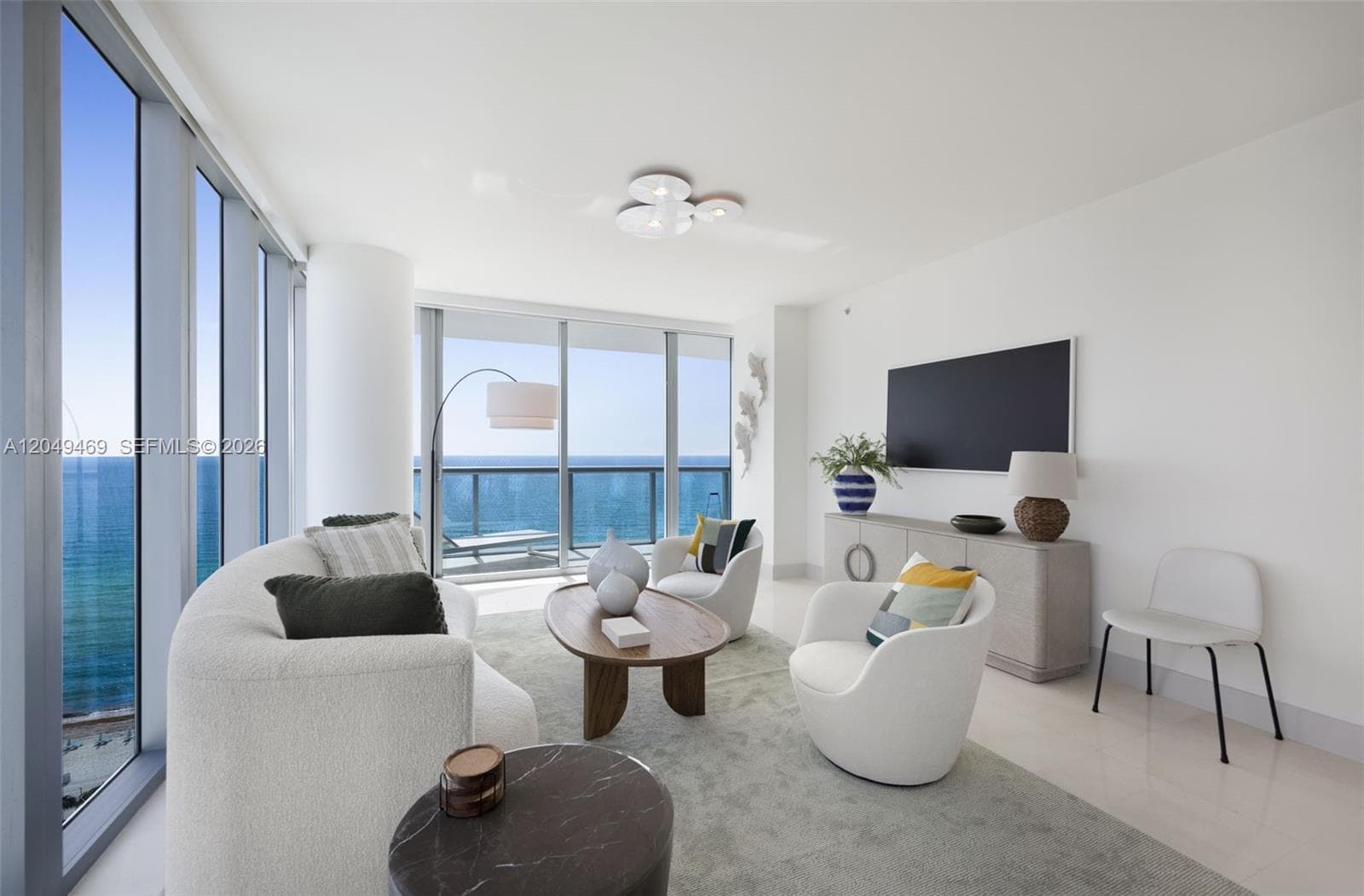 6799 Collins Ave # 1402, Miami Beach, FL 33141