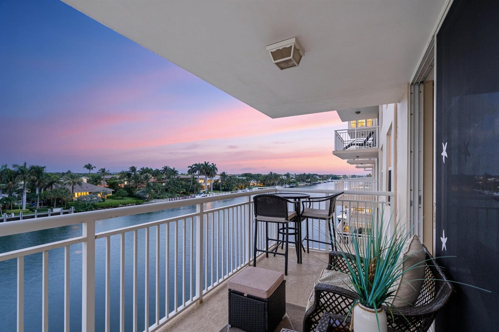 1050 Hillsboro Mile # 403w, Hillsboro Beach, FL 33062