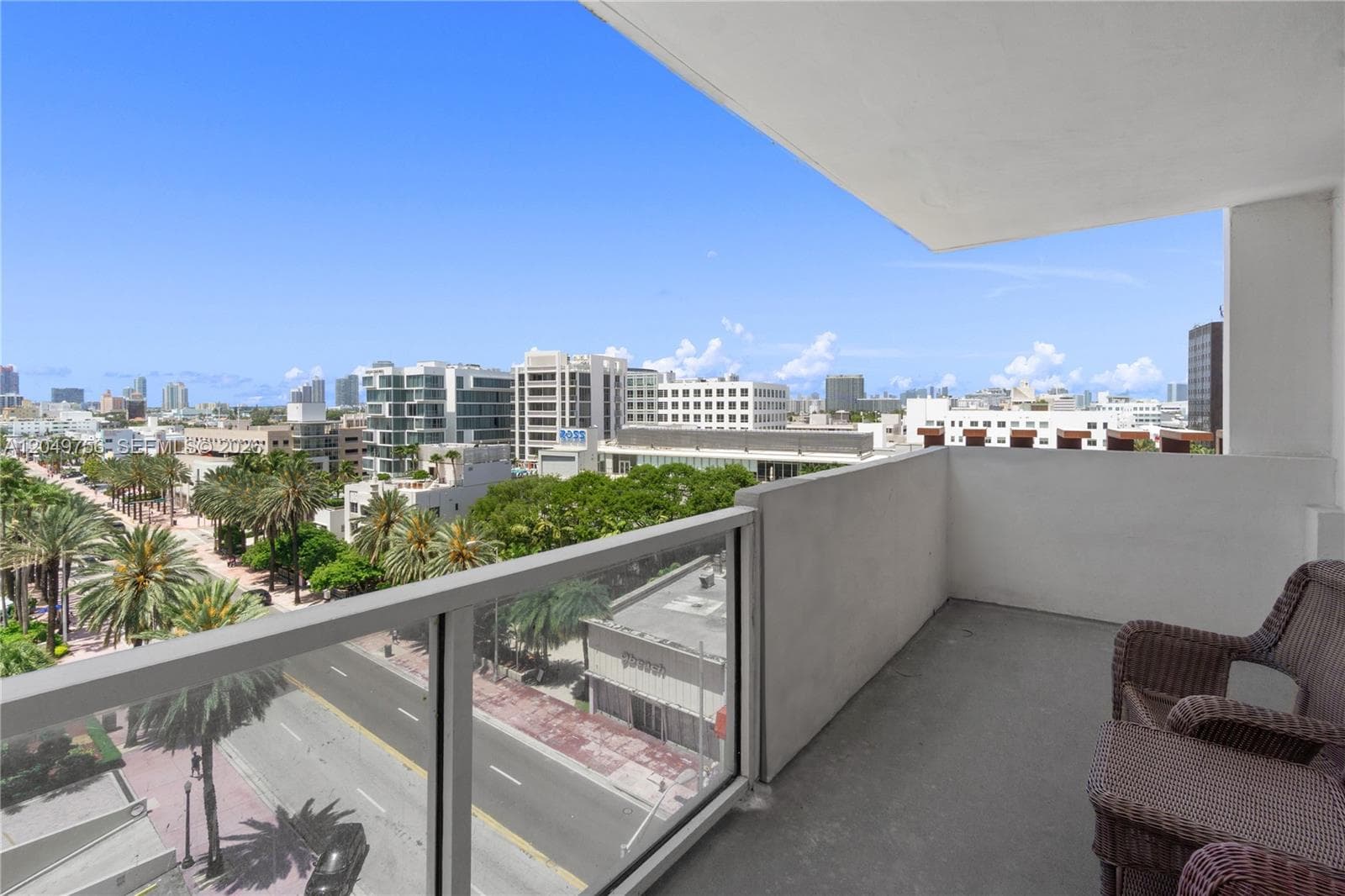 100 Lincoln Rd # 811, Miami Beach, FL 33139