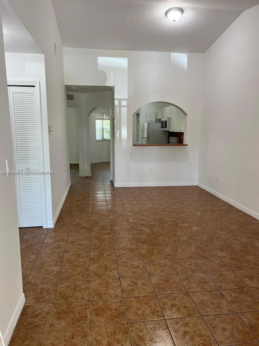 2911 SE 13th Rd # 204-40, Homestead, FL 33035