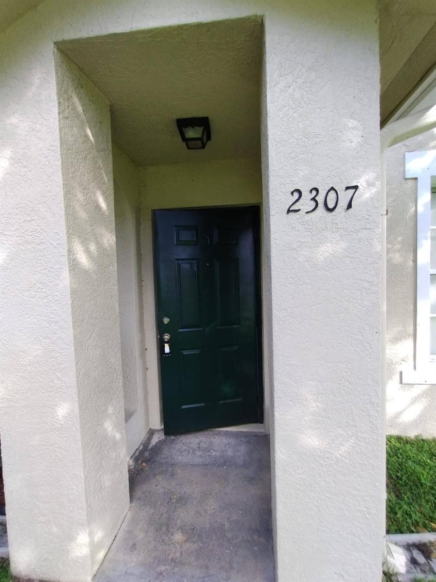 2307 Belmont Lane # 2307, North Lauderdale, FL 33068