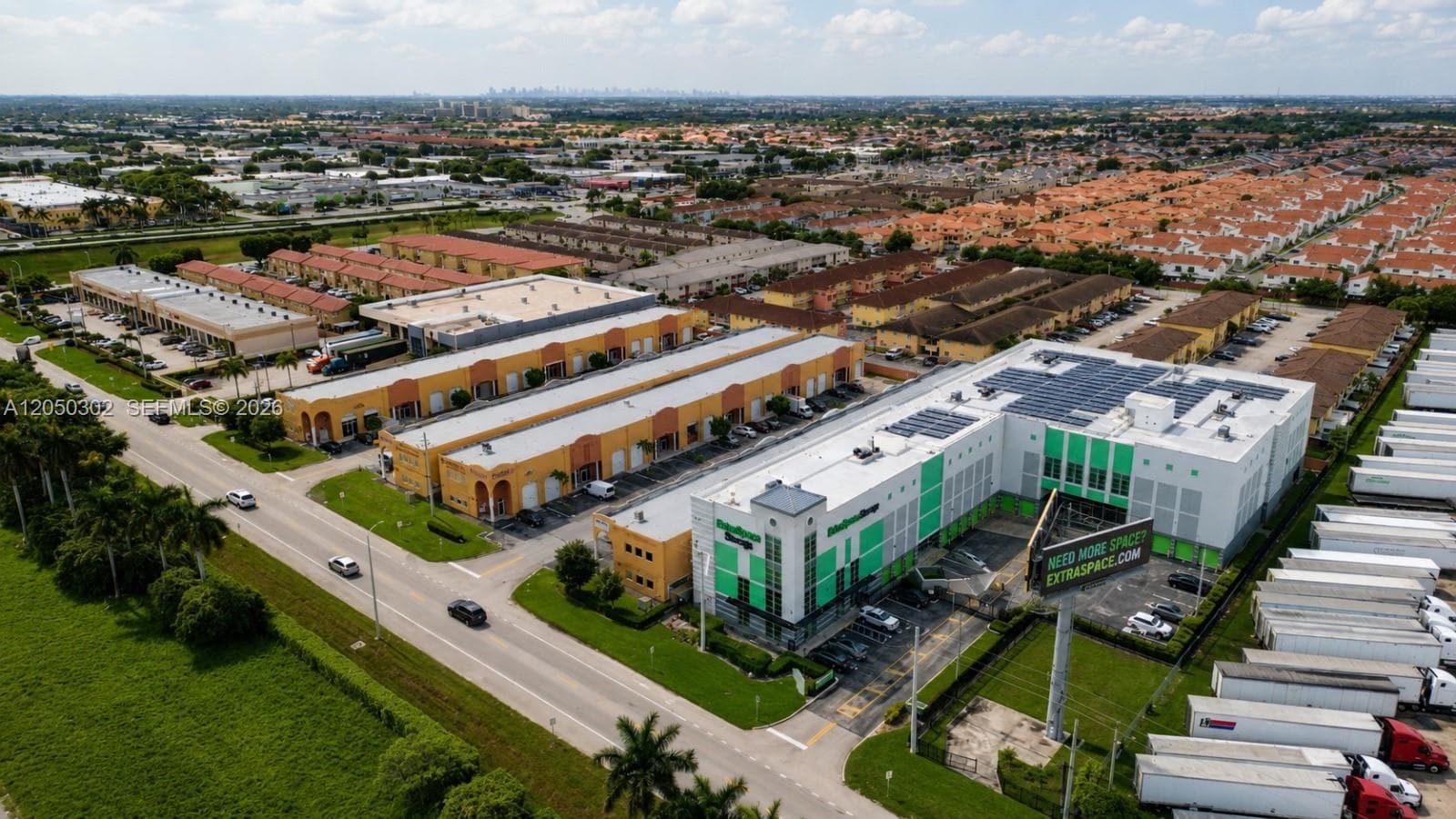 2950 W 84th St, Hialeah, FL 33018