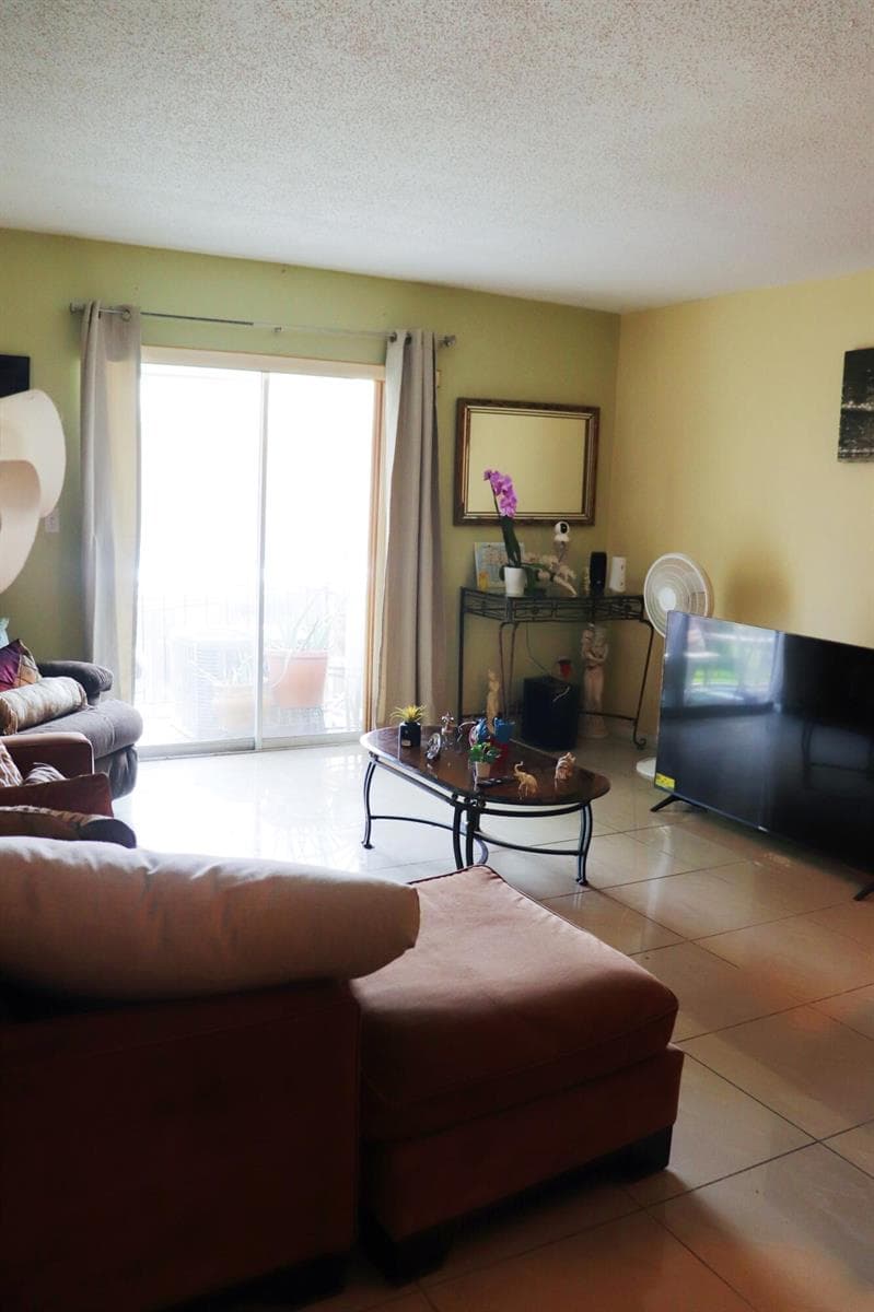 20500 NW 7th Avenue # 8, Miami Gardens, FL 33169