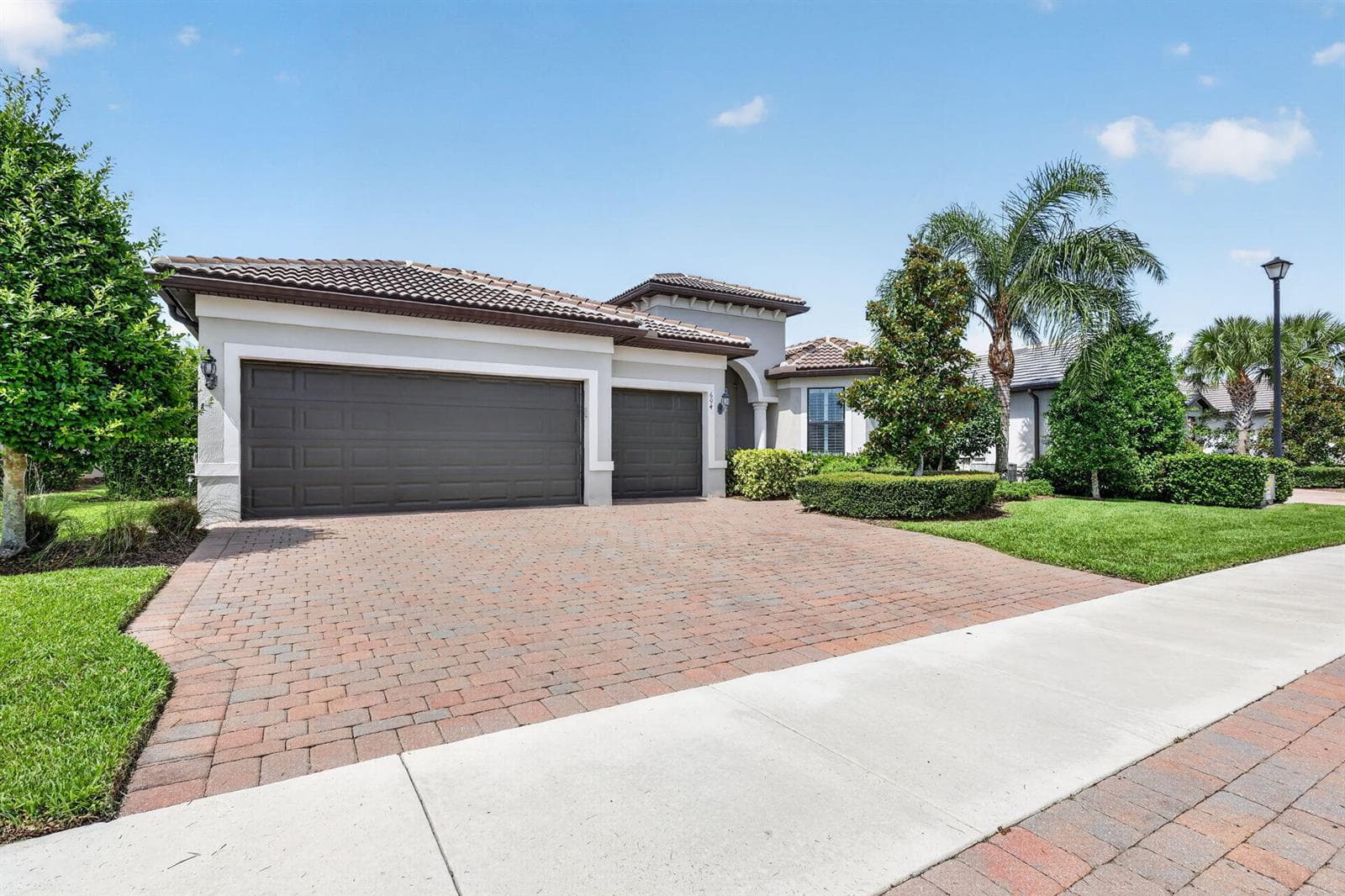 604 SE Monteiro Drive, Port St. Lucie, FL 34984