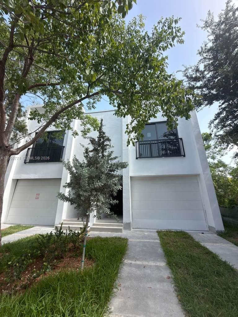 138 NW 33rd St, Miami, FL 33127