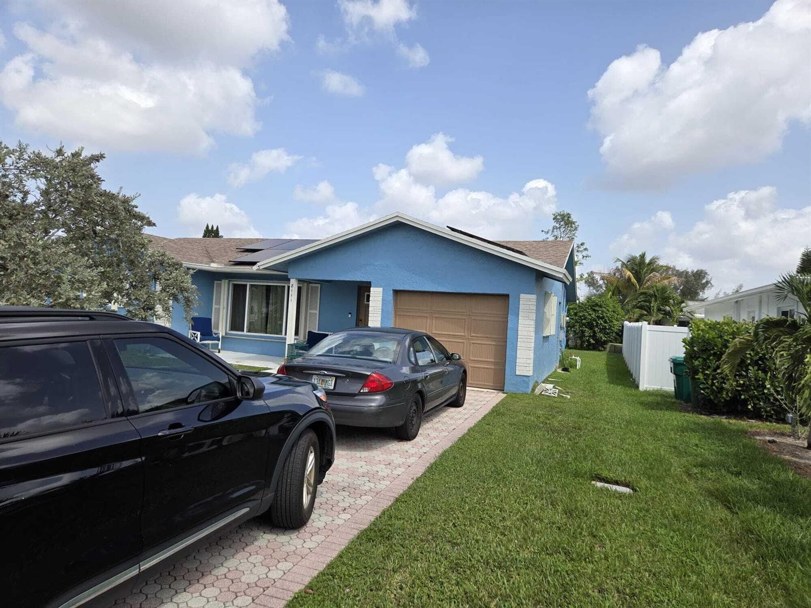 8111 NW 100th Terrace NW, Tamarac, FL 33321