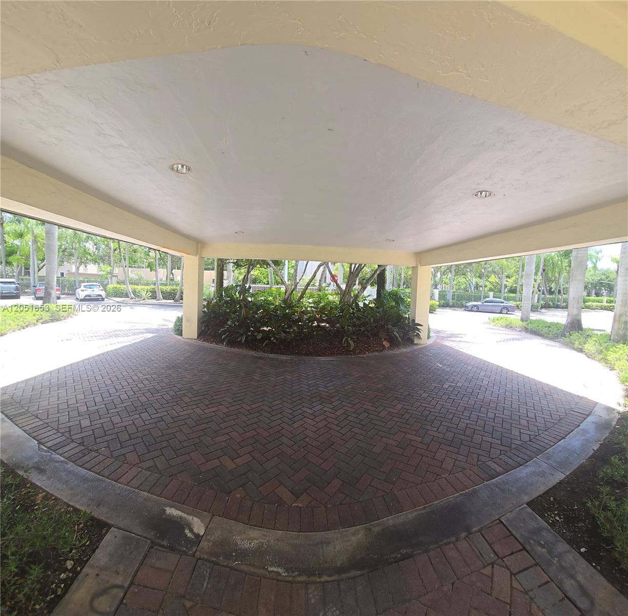 8950 SW 69th Ct # 306, Pinecrest, FL 33156