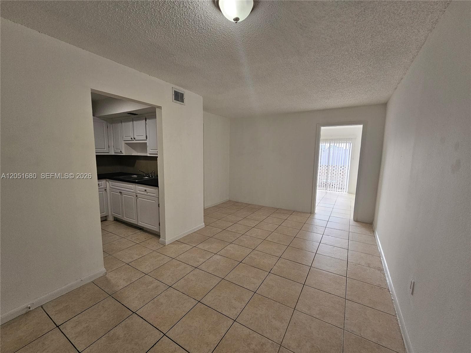 3610 NW 21st St # 206, Lauderdale Lakes, FL 33311