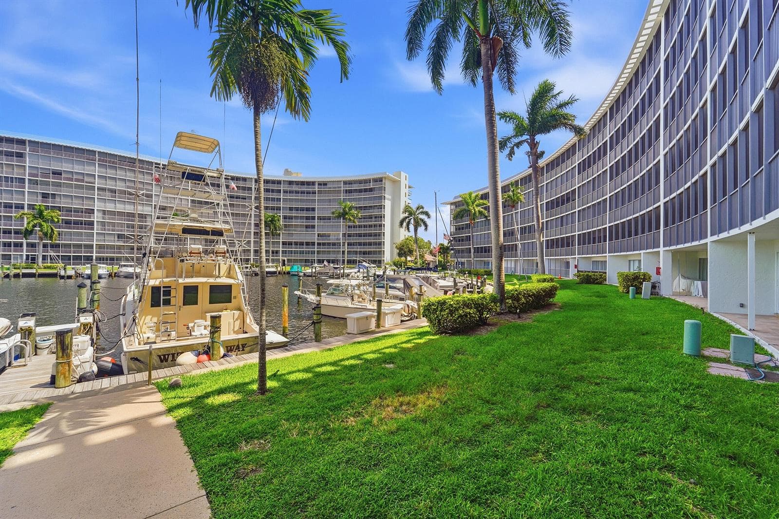 1427 E Hillsboro Boulevard # 123, Deerfield Beach, FL 33441