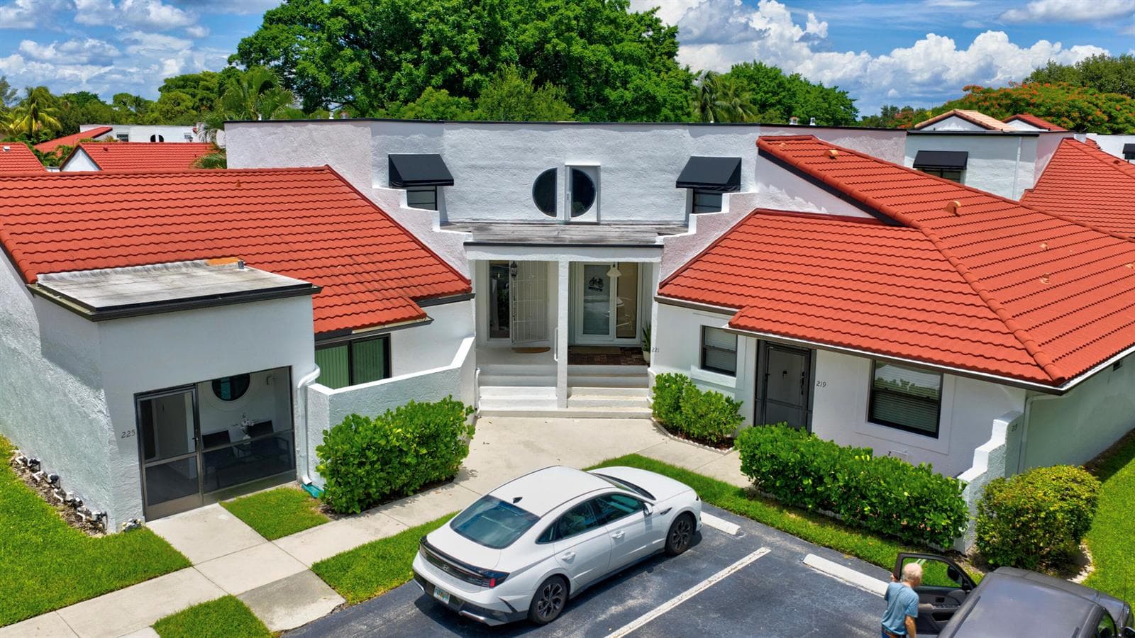 223 NW 36th Avenue, Deerfield Beach, FL 33442