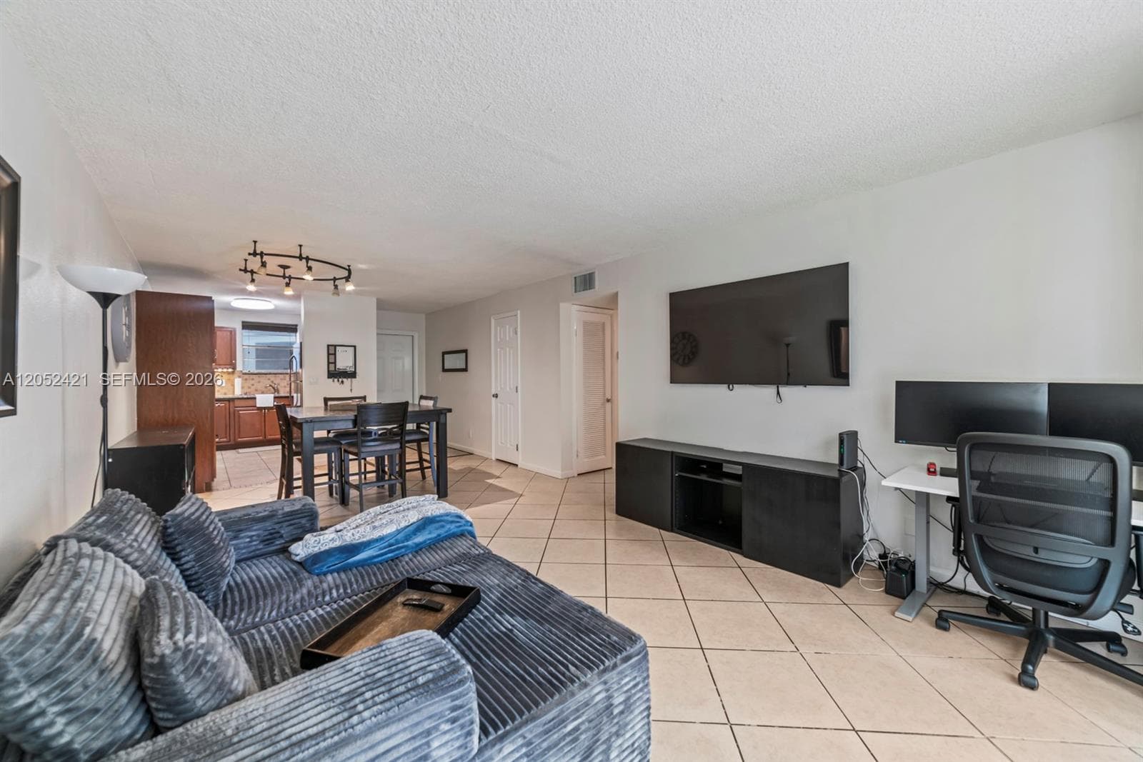 1400 Tallwood Ave # 107, Hollywood, FL 33021