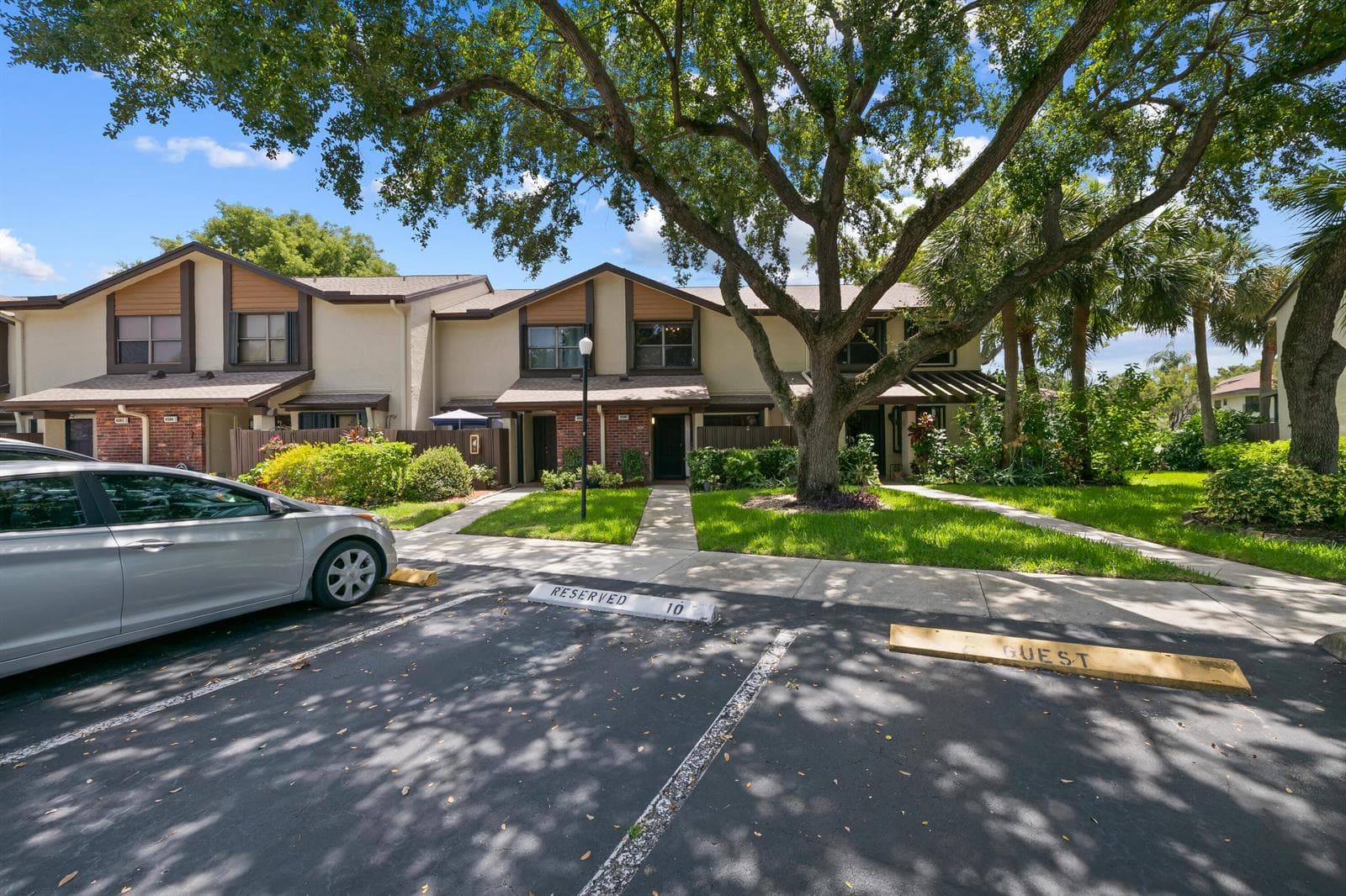 4586 Carambola Circle S # 27217, Coconut Creek, FL 33066