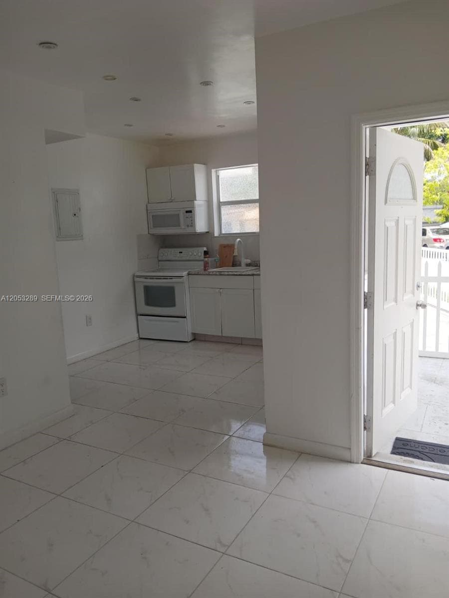 2311 NE 135 Th Ter # -, North Miami Beach, FL 33181