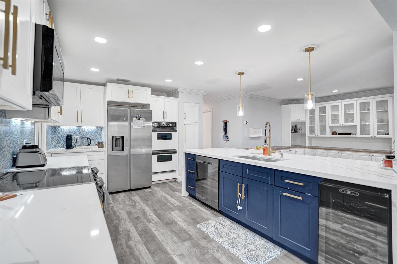 1852 NW 82ND Avenue, Coral Springs, FL 33071