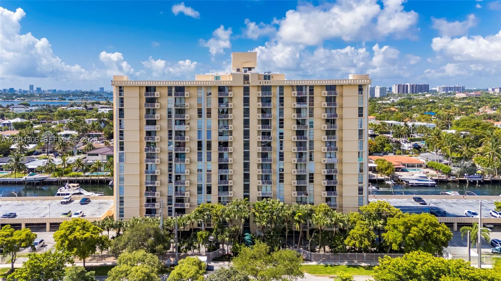 2350 NE 135th St # 1510, North Miami, FL 33181