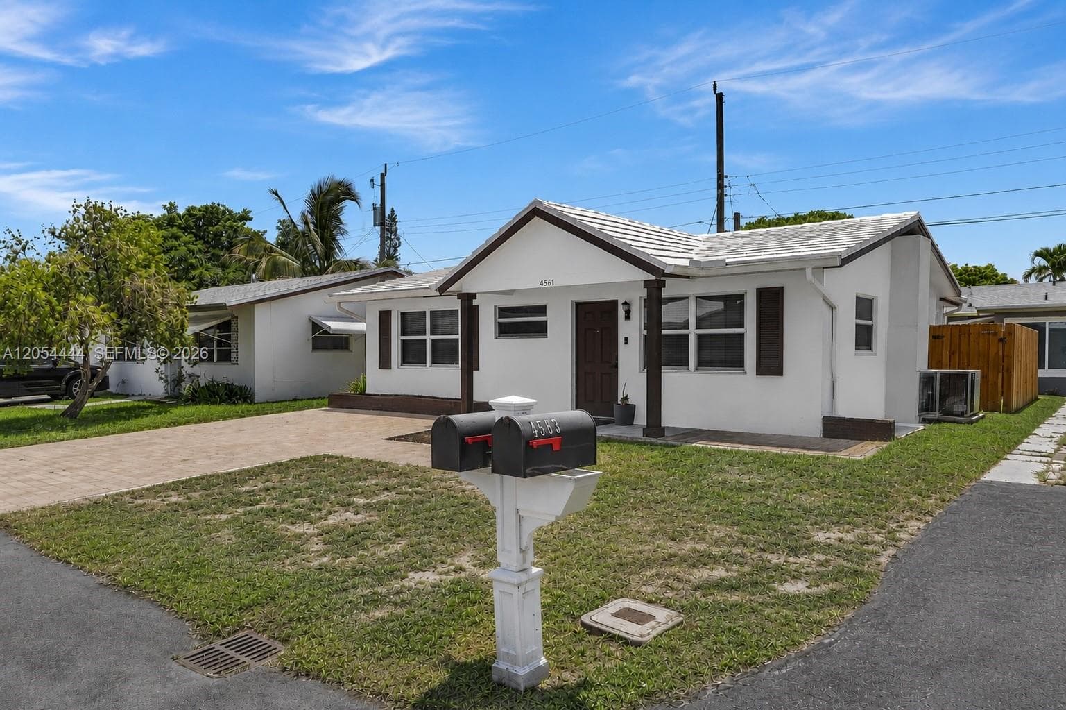 4561 NW 16th Ter, Tamarac, FL 33309