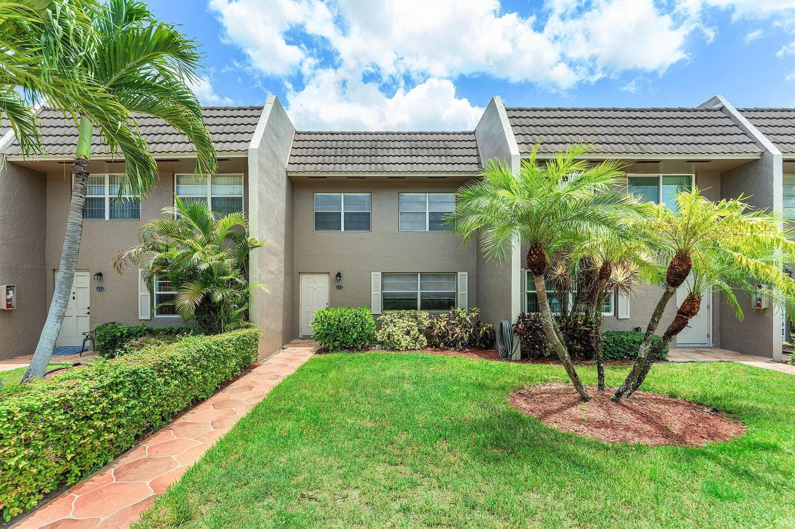 9050 NW 28TH Street # 112, Coral Springs, FL 33065