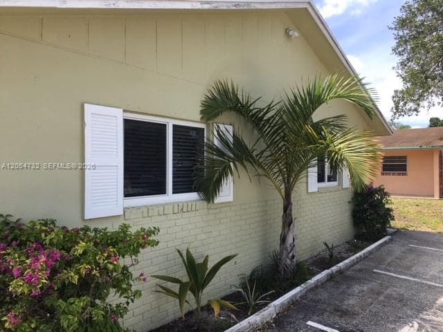 2407 SW 42nd Ave # B, Fort Lauderdale, FL 33317