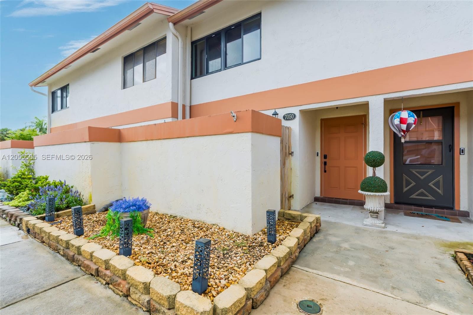 7050 SW 42nd Ct, Davie, FL 33314