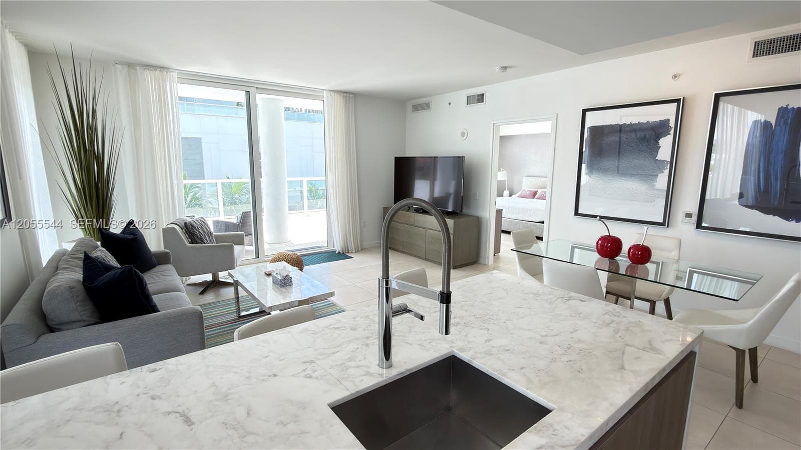 401 N Birch Rd # 415, Fort Lauderdale, FL 33304