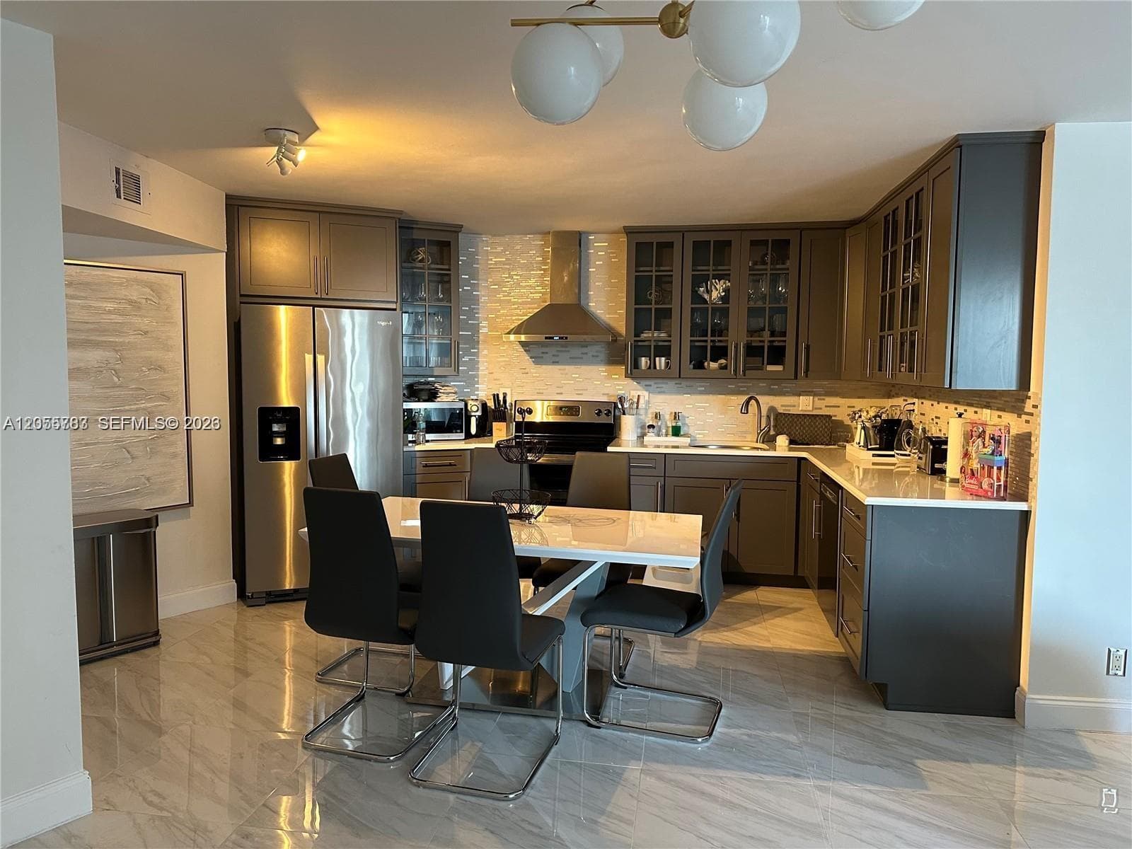 800 Parkview Dr # 412, Hallandale Beach, FL 33009