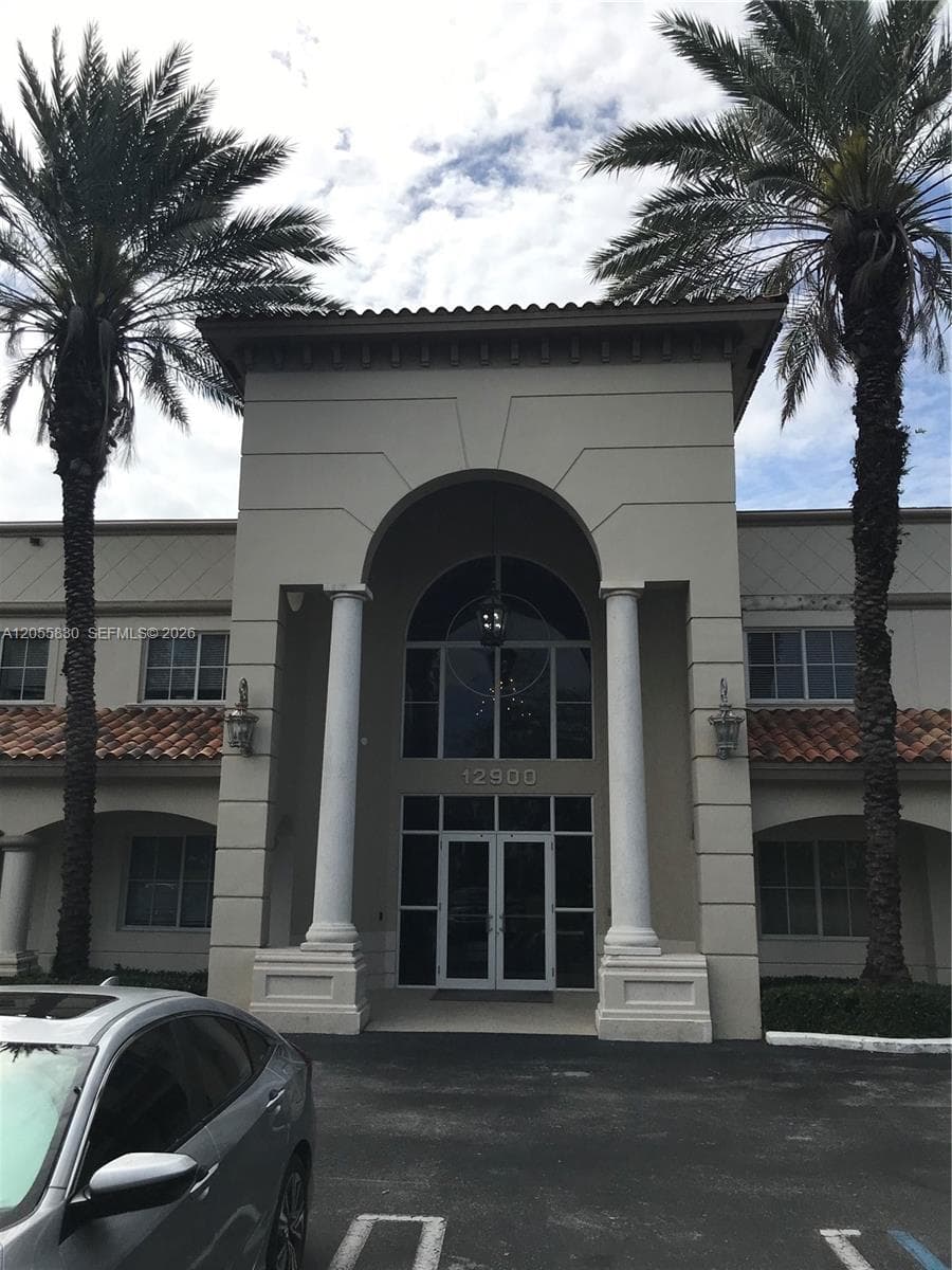 12900 SW 128th St, Miami, FL 33186