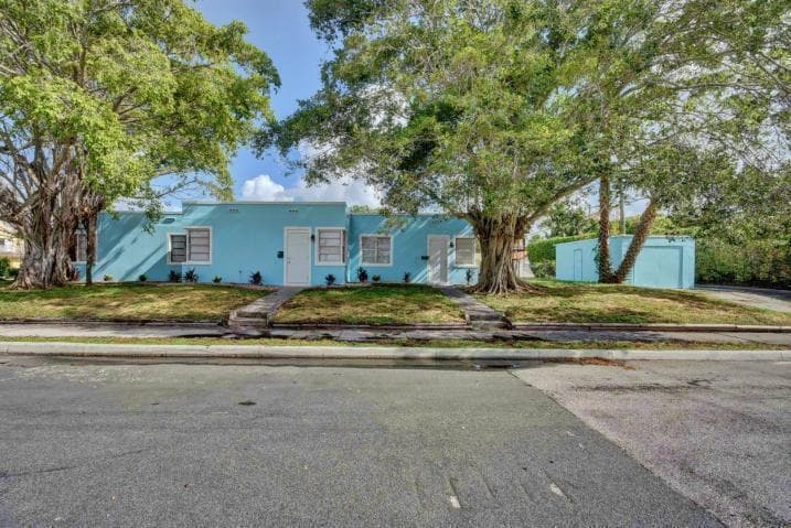 3000 Broadway # B, West Palm Beach, FL 33407