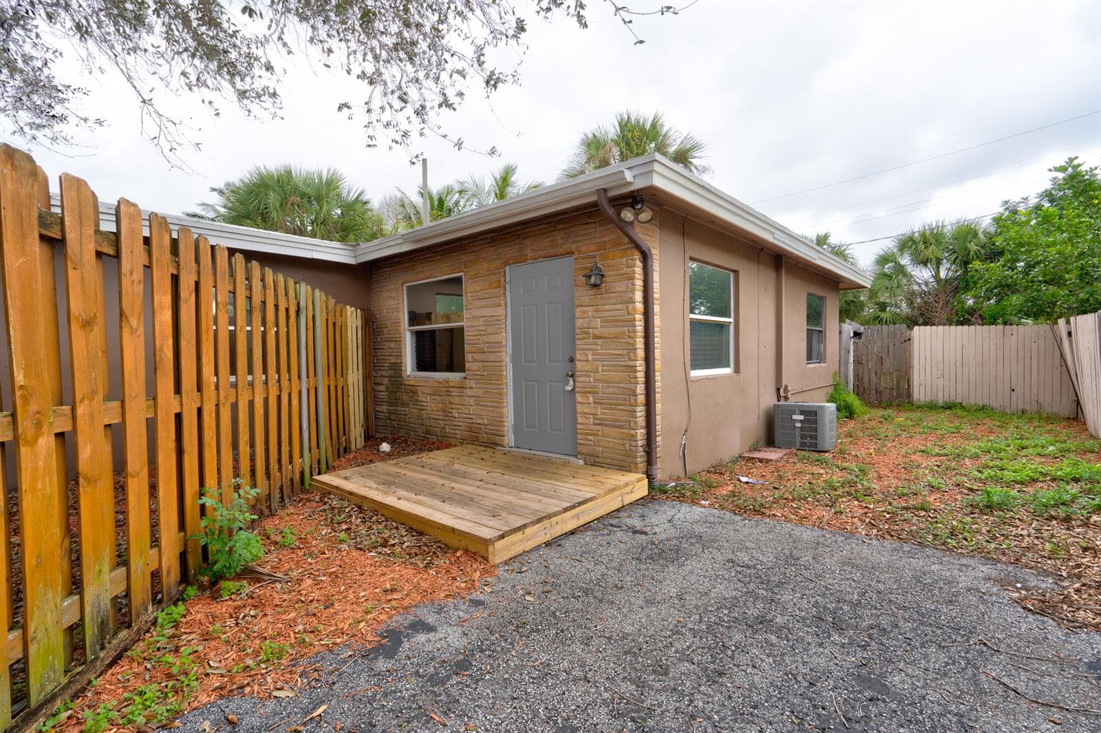 311 De Carie Street # 311-313, Delray Beach, FL 33444