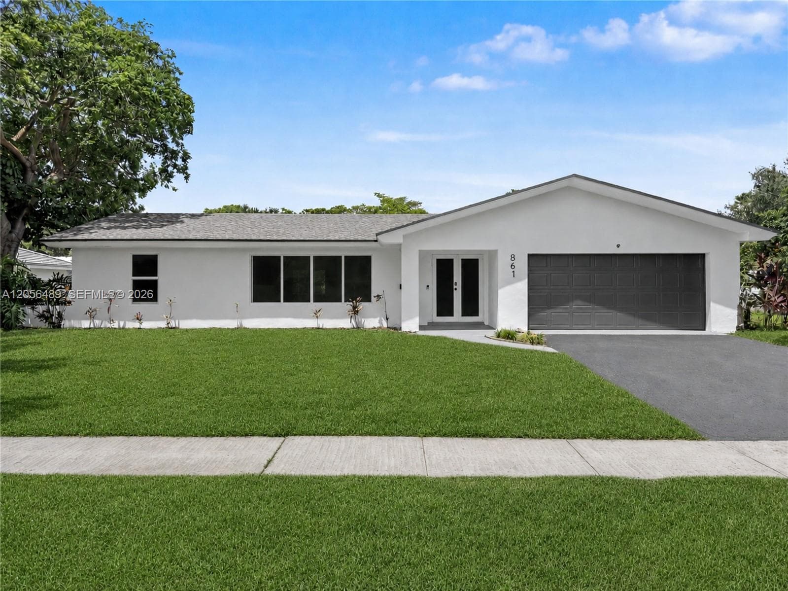 861 NW 72nd Ave, Plantation, FL 33317