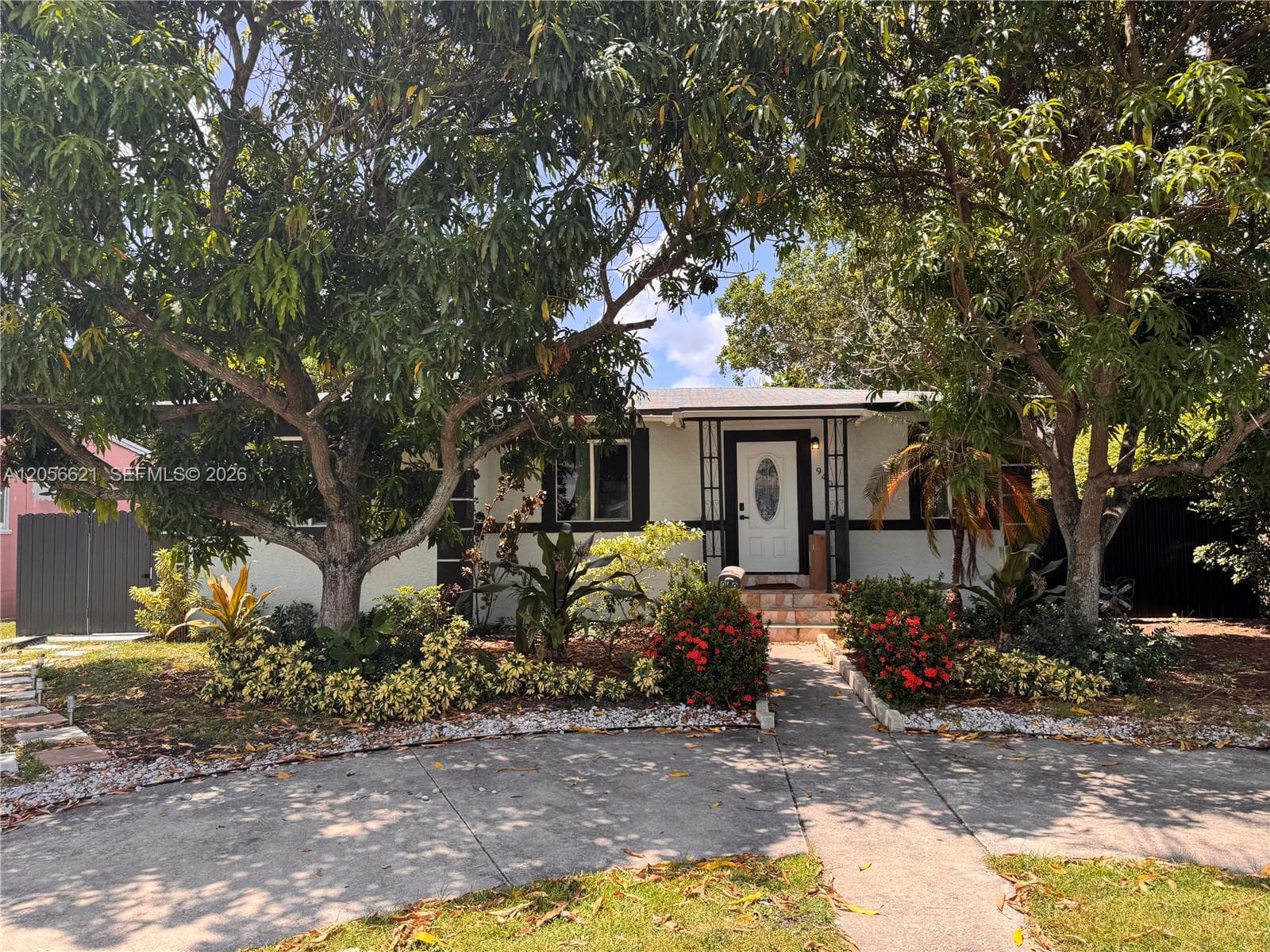 940 NE 155th Ter # 940, North Miami Beach, FL 33162