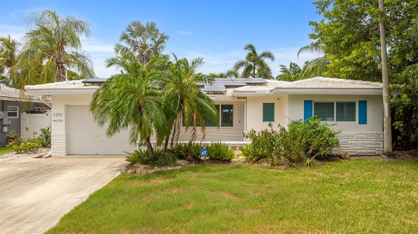 1771 NE 33RD Street, Oakland Park, FL 33334