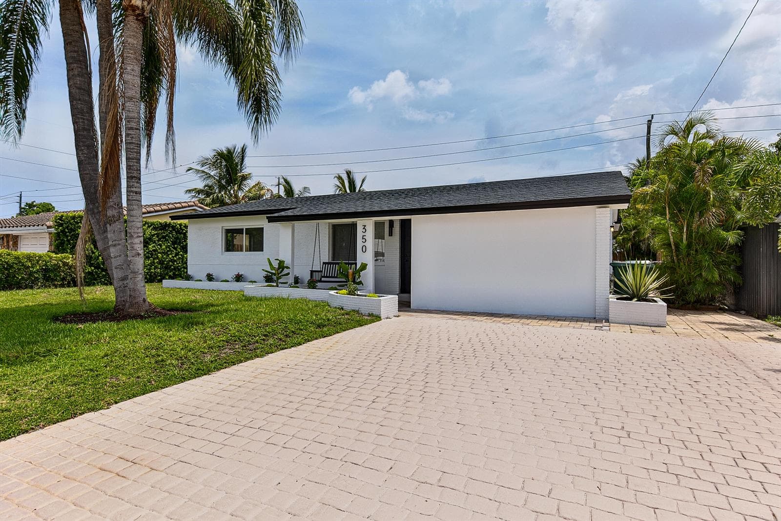 350 NE 42ND Street, Oakland Park, FL 33334