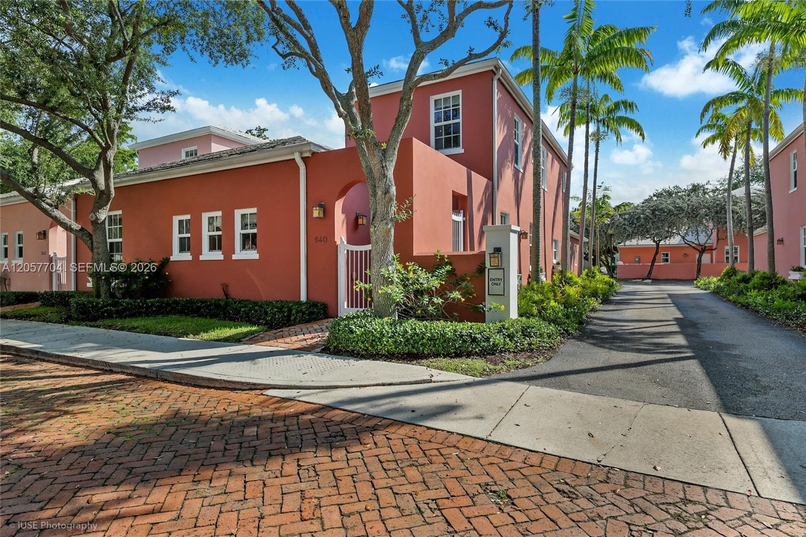 540 Loretto Ave # 19, Coral Gables, FL 33146