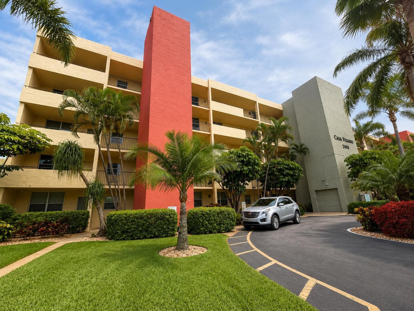 2400 NE 10TH Street # 205, Pompano Beach, FL 33062